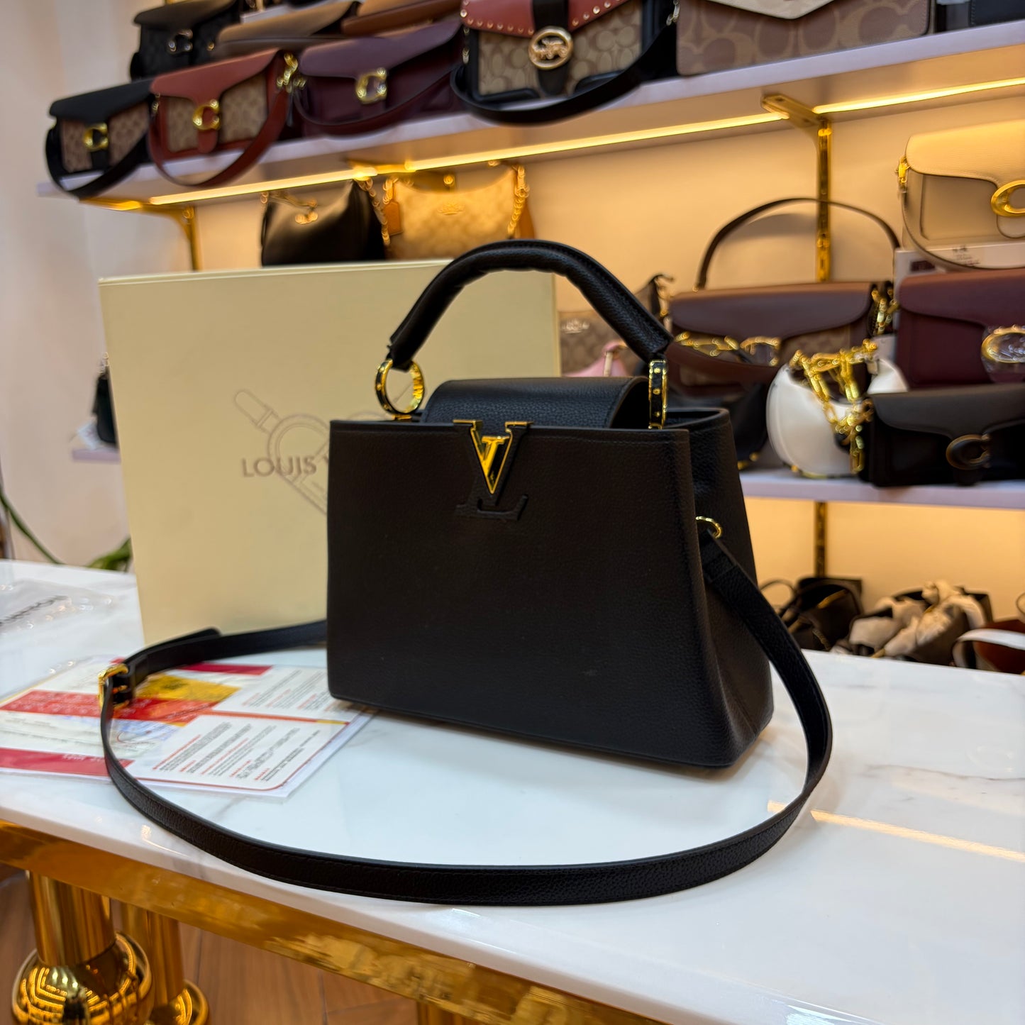 LV Capucines - Black