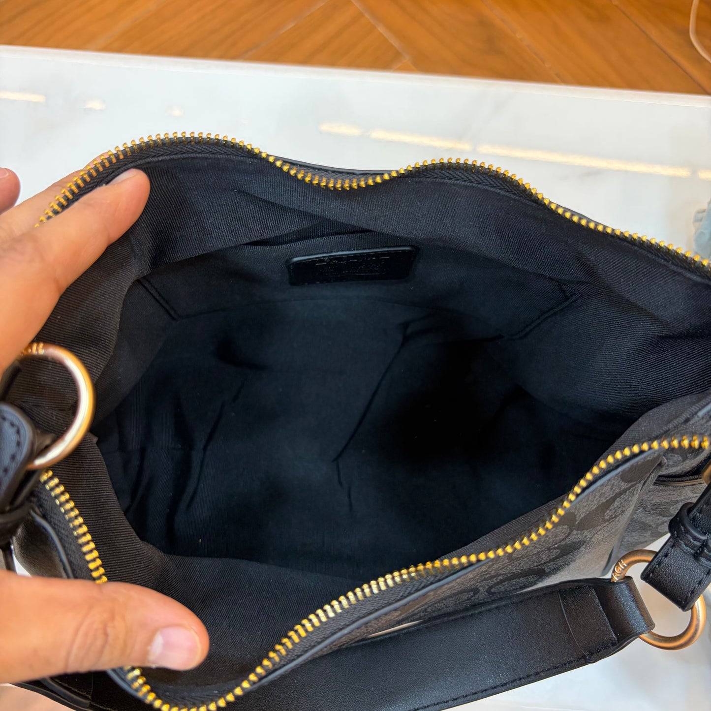 COCH LAUREL Shoulder Bag - Black