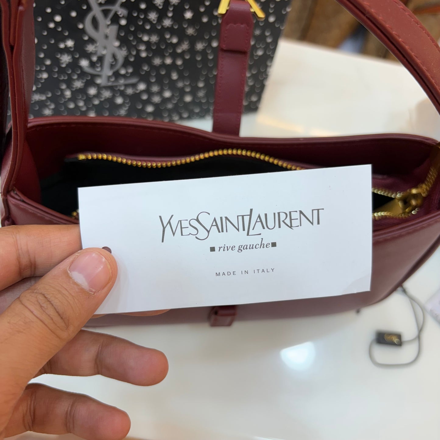 YSL LE 5 À 7 IN MATTE PATENT LEATHER Wine