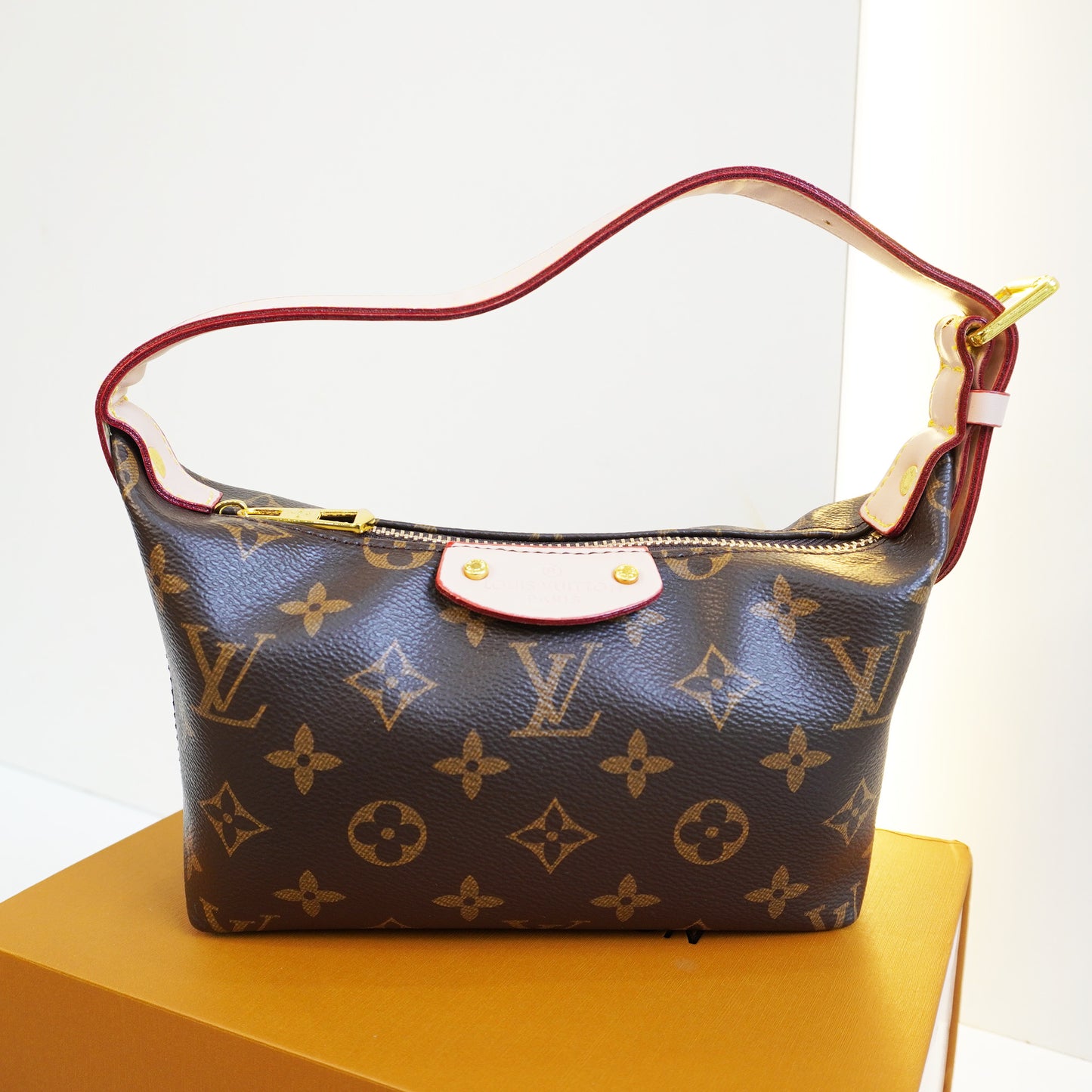 LV03 Handbag - Coffee Colour