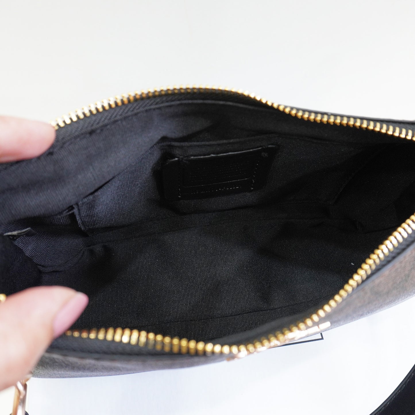 CH Teri Sling Bag - Coffee