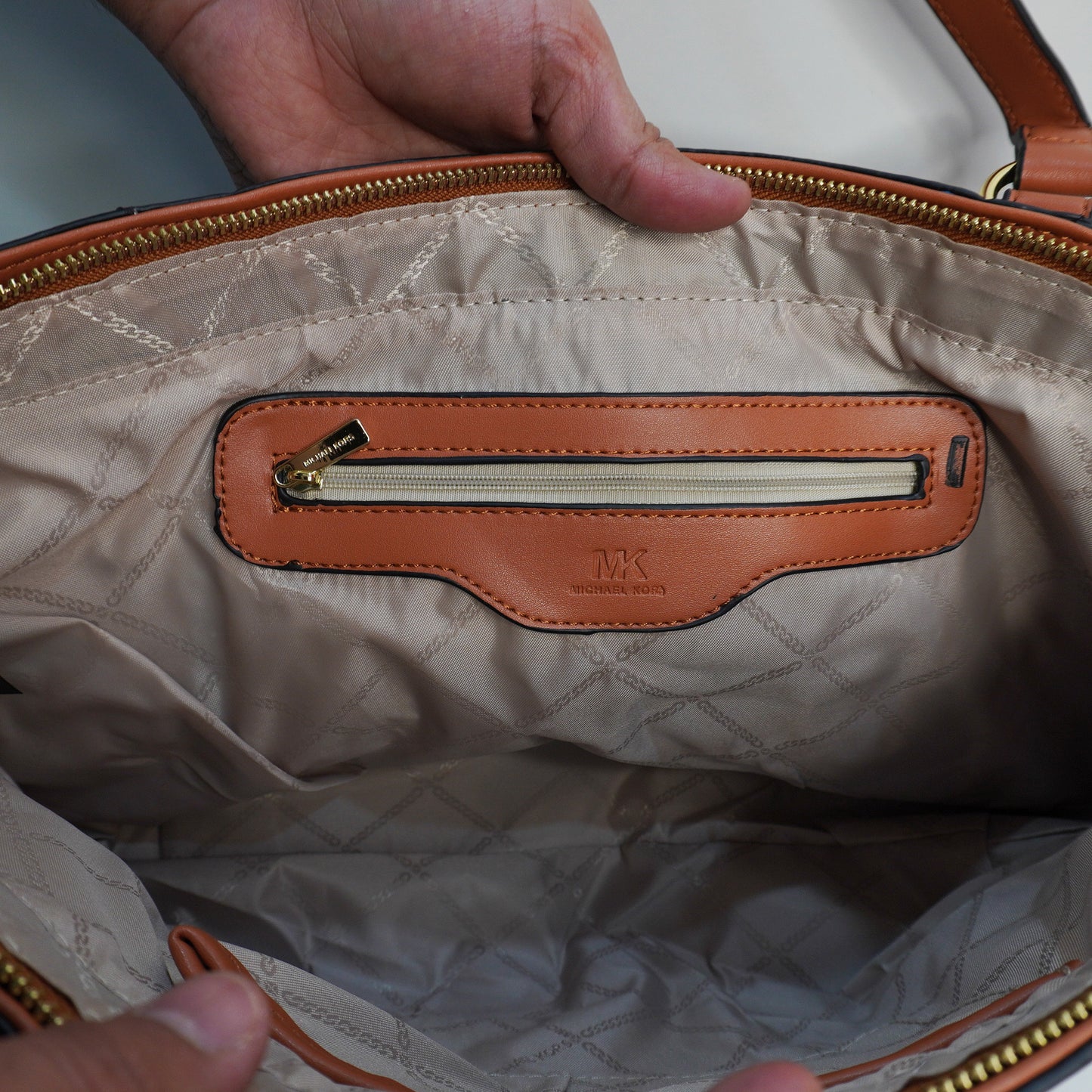 MK04 Large Tote Bag - Brown