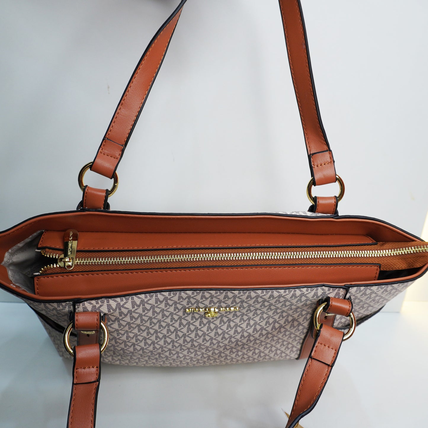 MK04 Large Tote Bag - White
