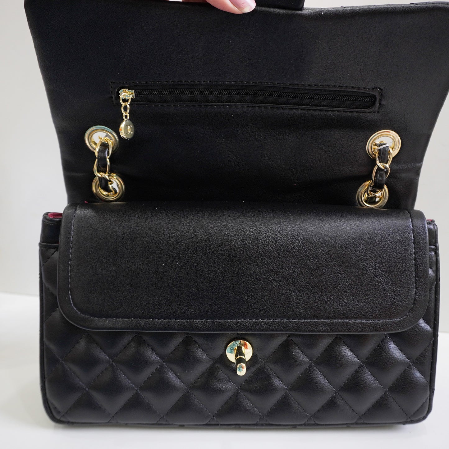 CHNL1 - Elegant Quilted Flap Bag – Black with Gold-Tone Chain