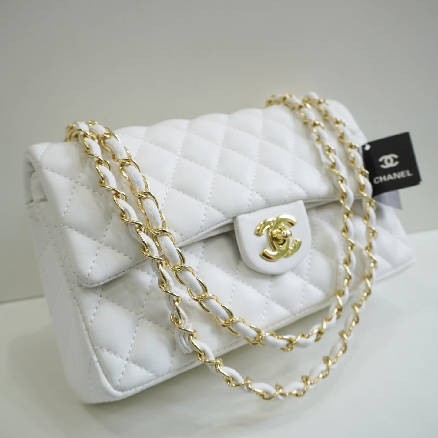 CHNL1 - Elegant Quilted Flap Bag – White with Gold-Tone Chain