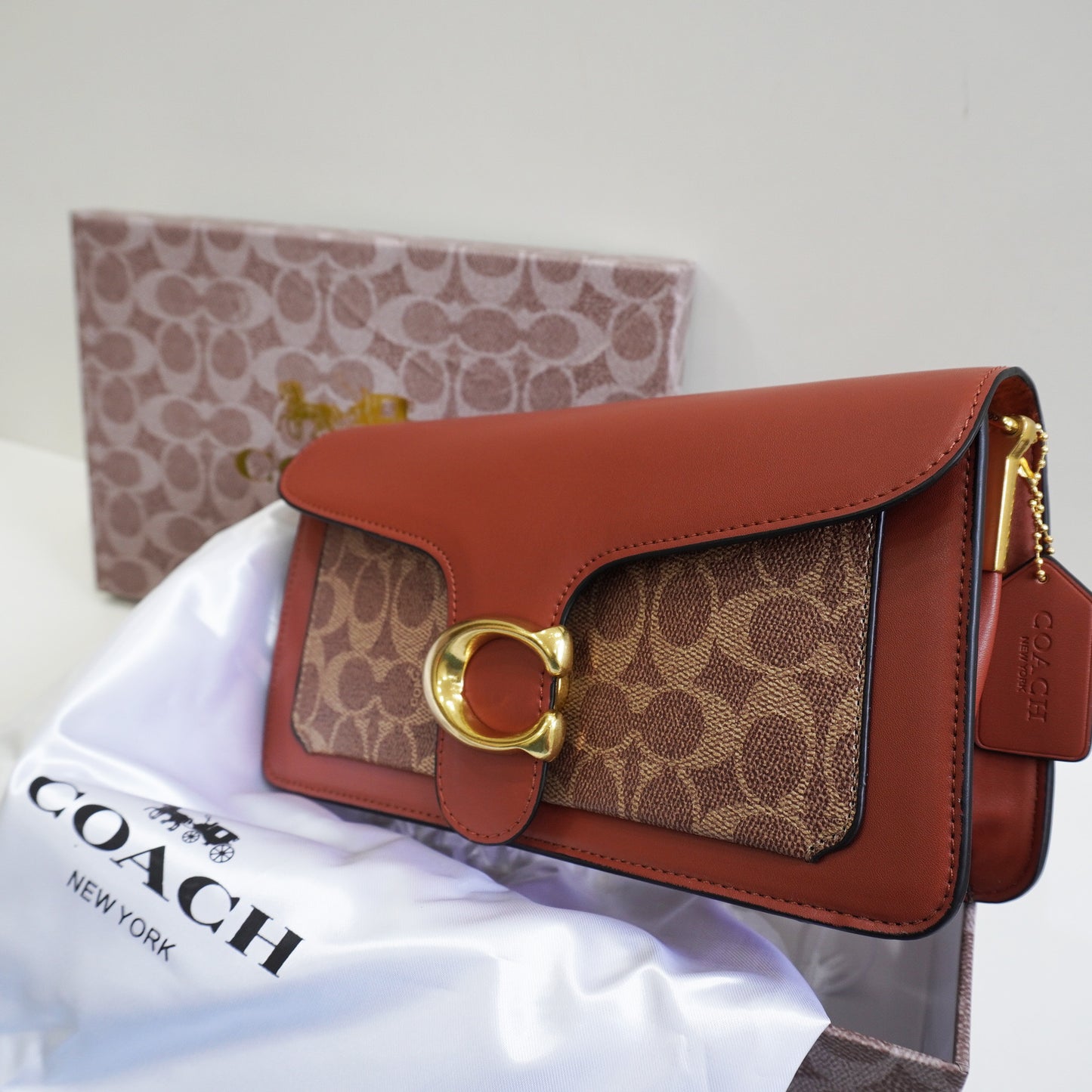 CH C Label (26) - Tan Apricot