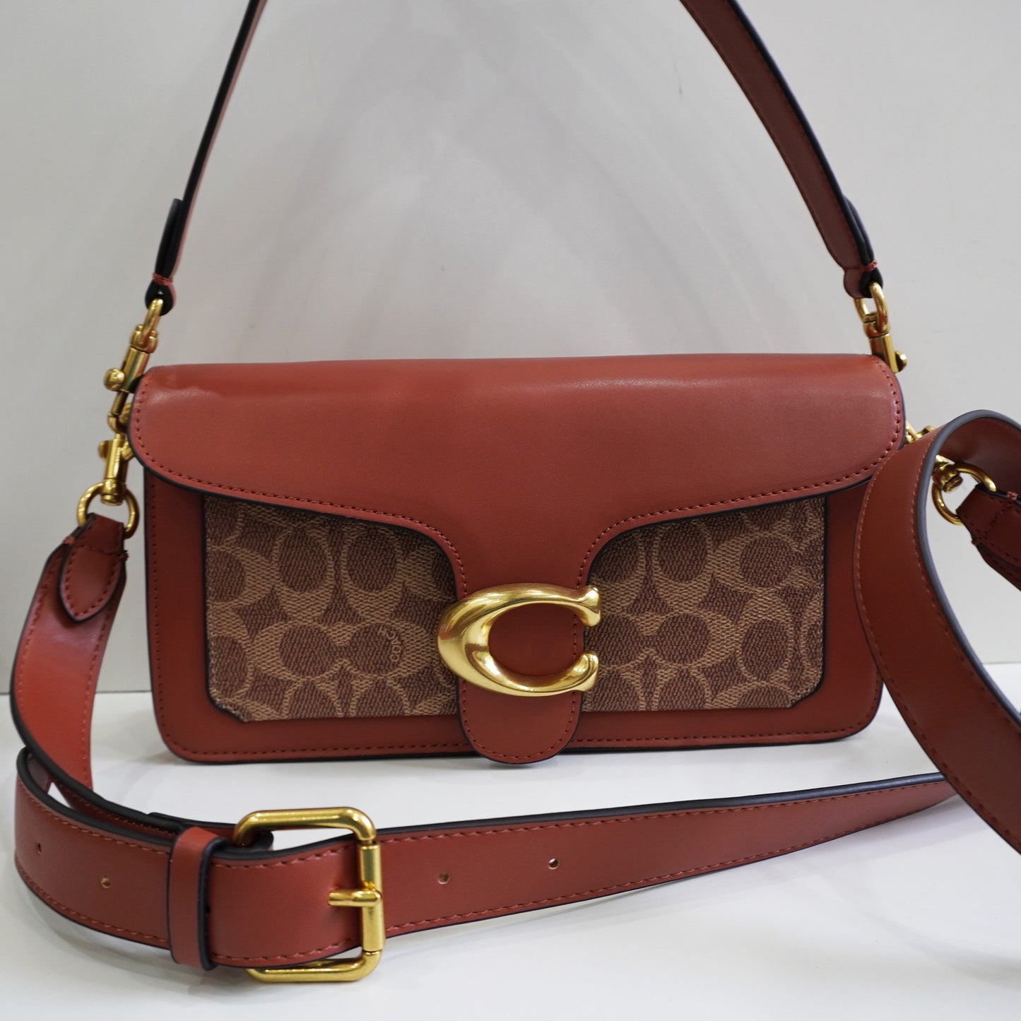 CH C Label (26) - Tan Apricot