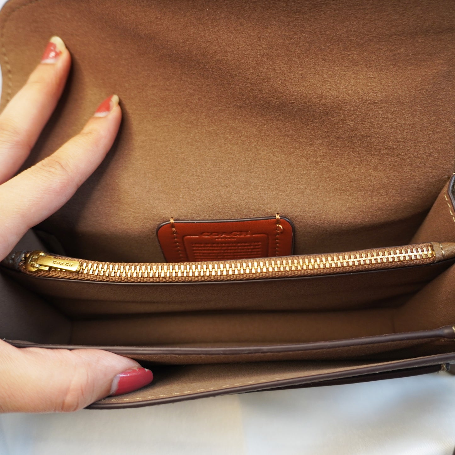 CH C Label (20) Sling Bag - Mouse Colour