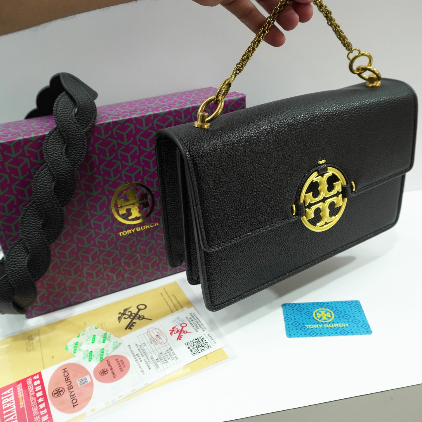 TB70 Miller Shoulder/Sling Bag - Black