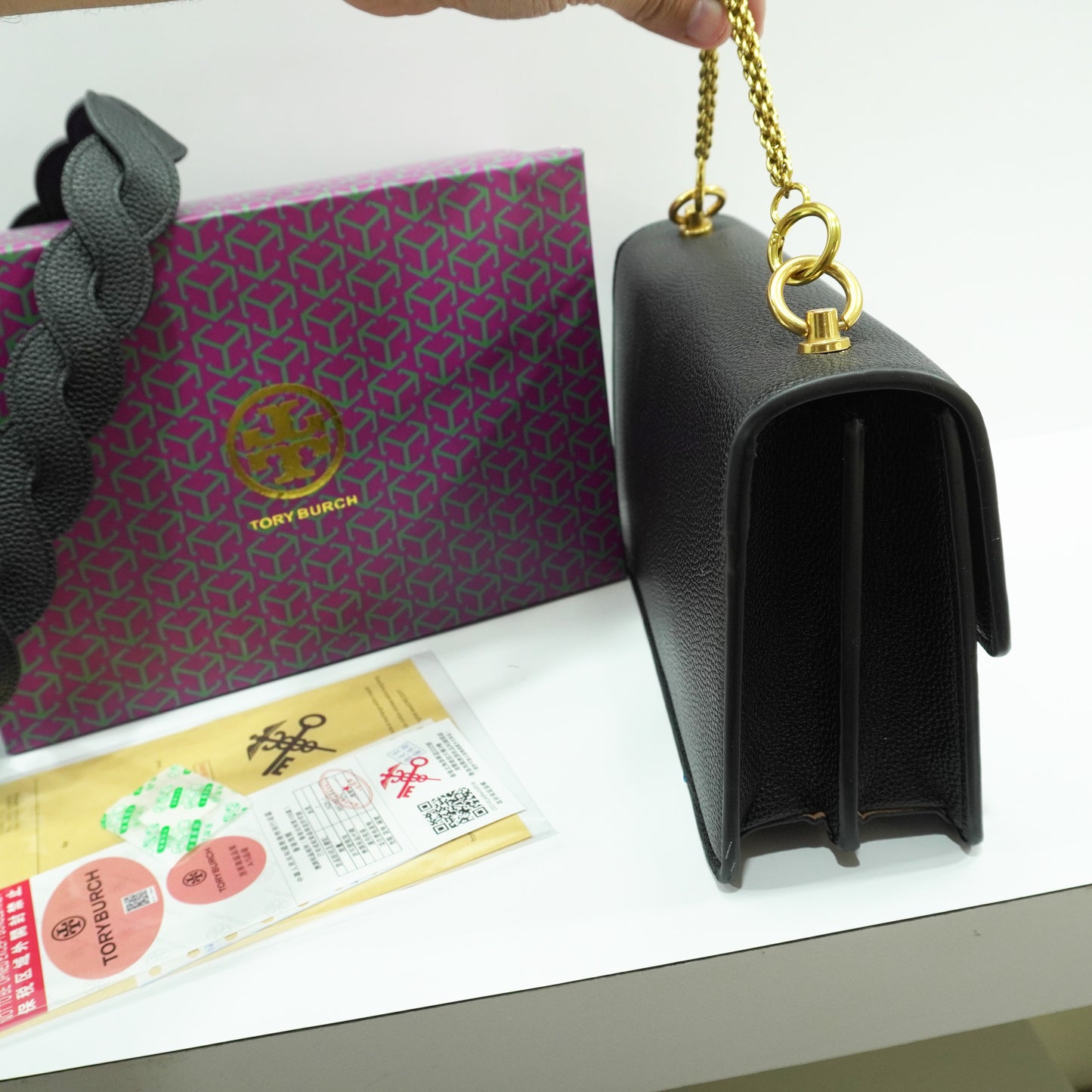 TB70 Miller Shoulder/Sling Bag - Black