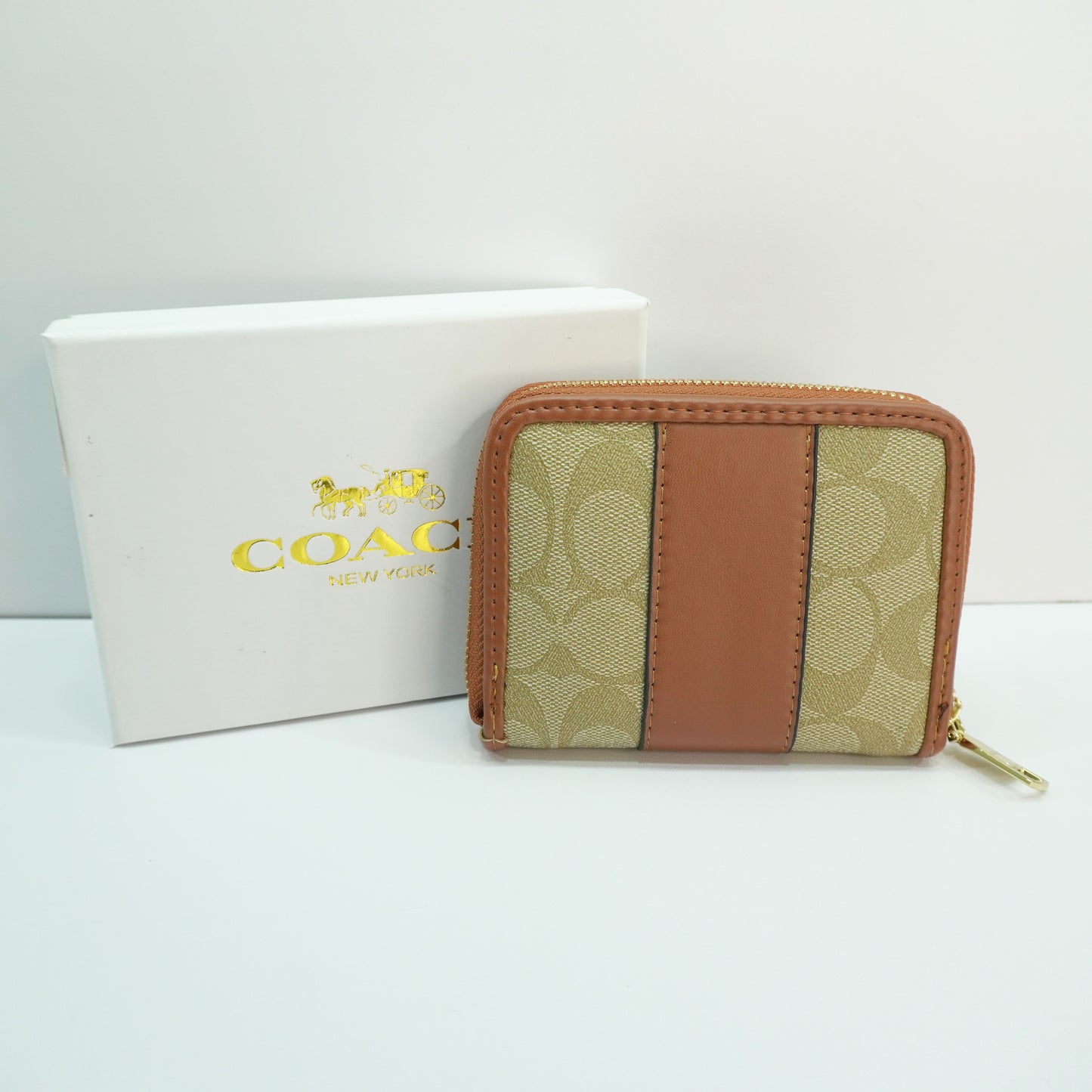 CH 191 Wallet - Beige & Tan