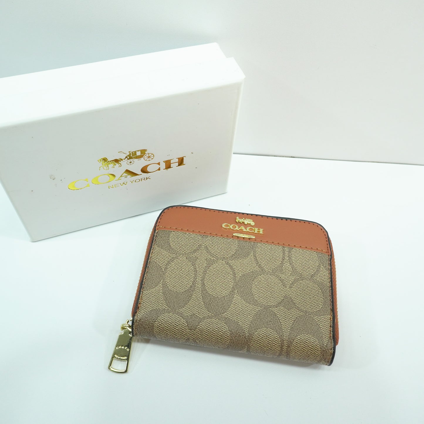 CH 191 Wallet - Tan Apricot
