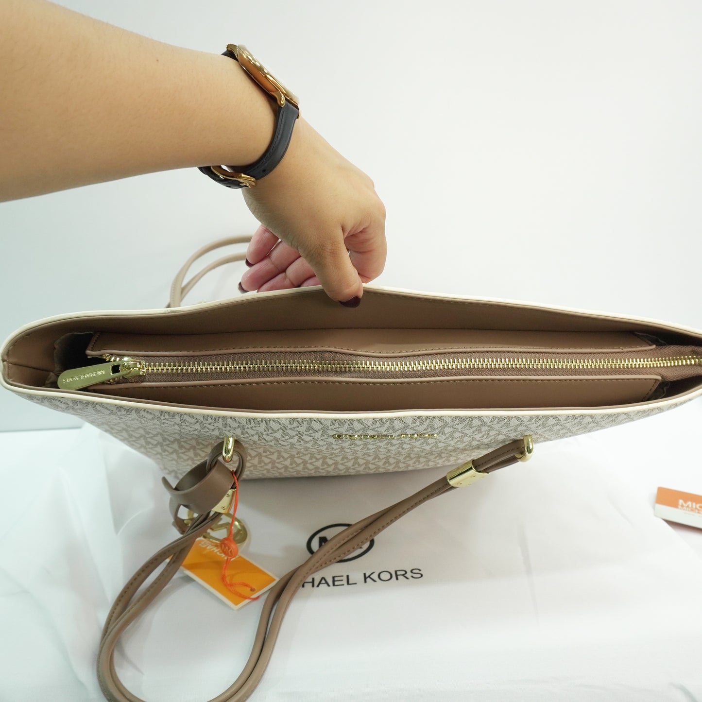 MK 101 - Rope Tote - Soft Beige