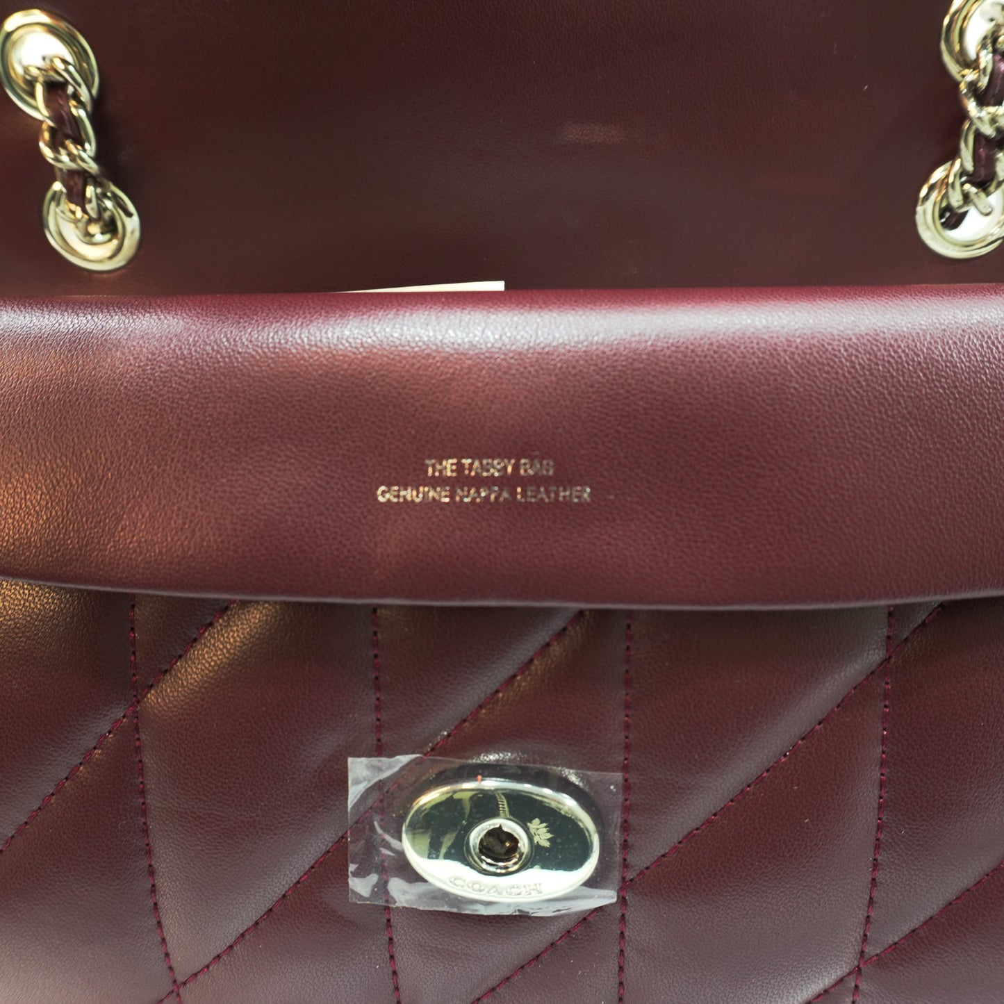 CH C Label (26)- QUILTED - Wine