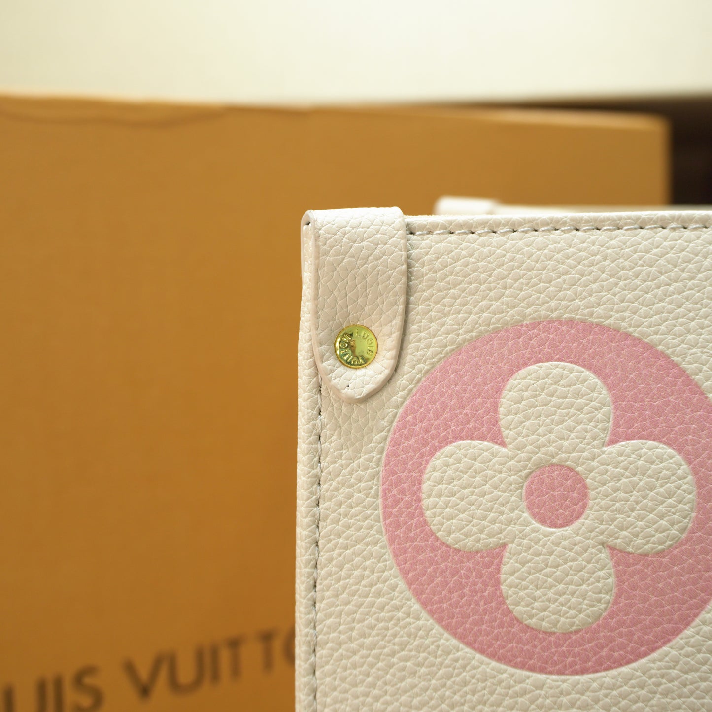 LV123 - OTG Tote - Beige Pink Double Box
