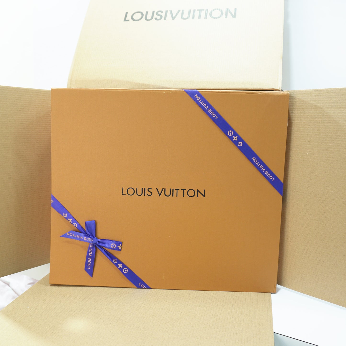 LV123 - OTG Tote - Black Double Box
