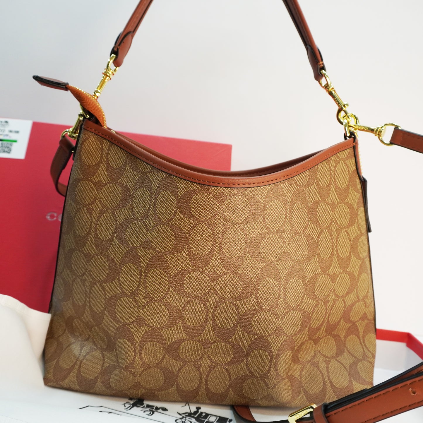 CH666 - Sling/Shoulder - Apricot