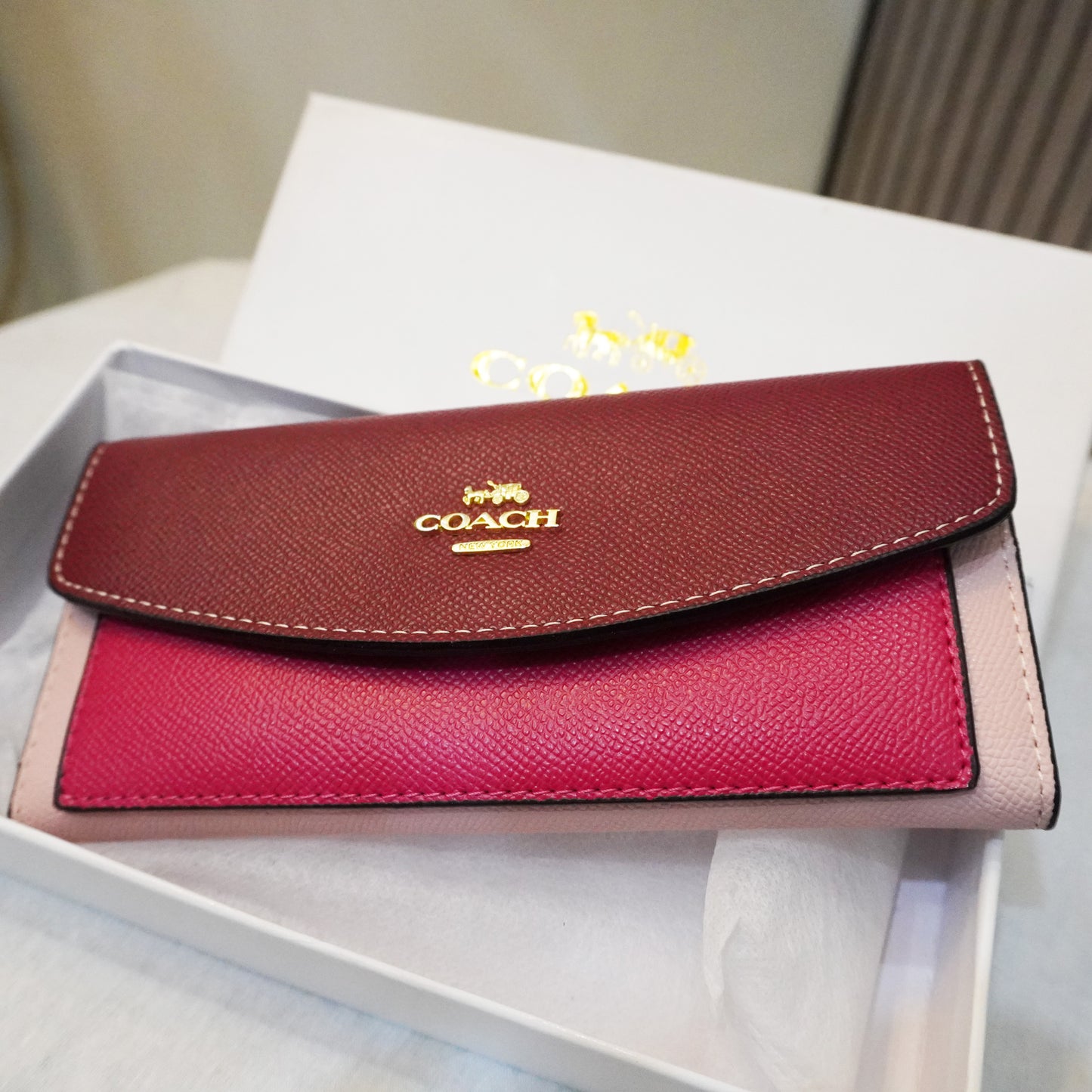 CH549 - Long Wallet - Burgundy Magenta