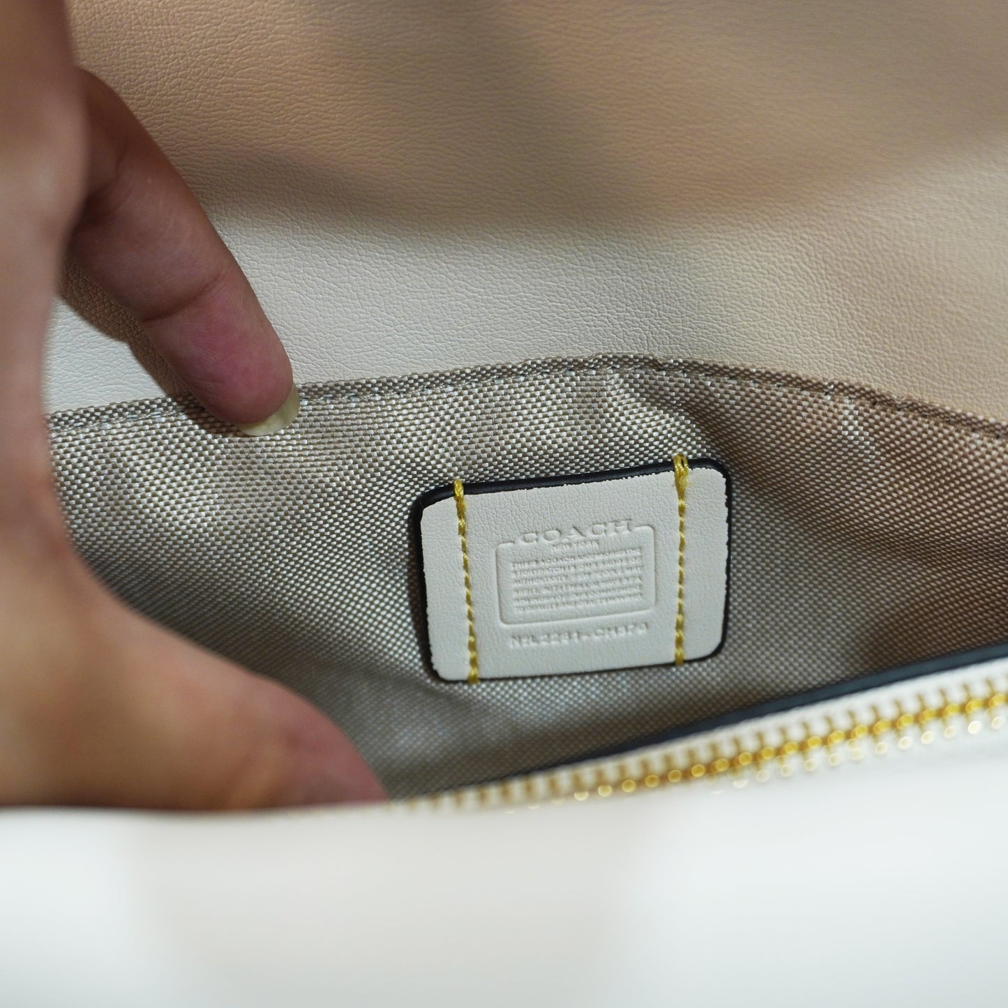 CH C Label (26) - Quilted - White