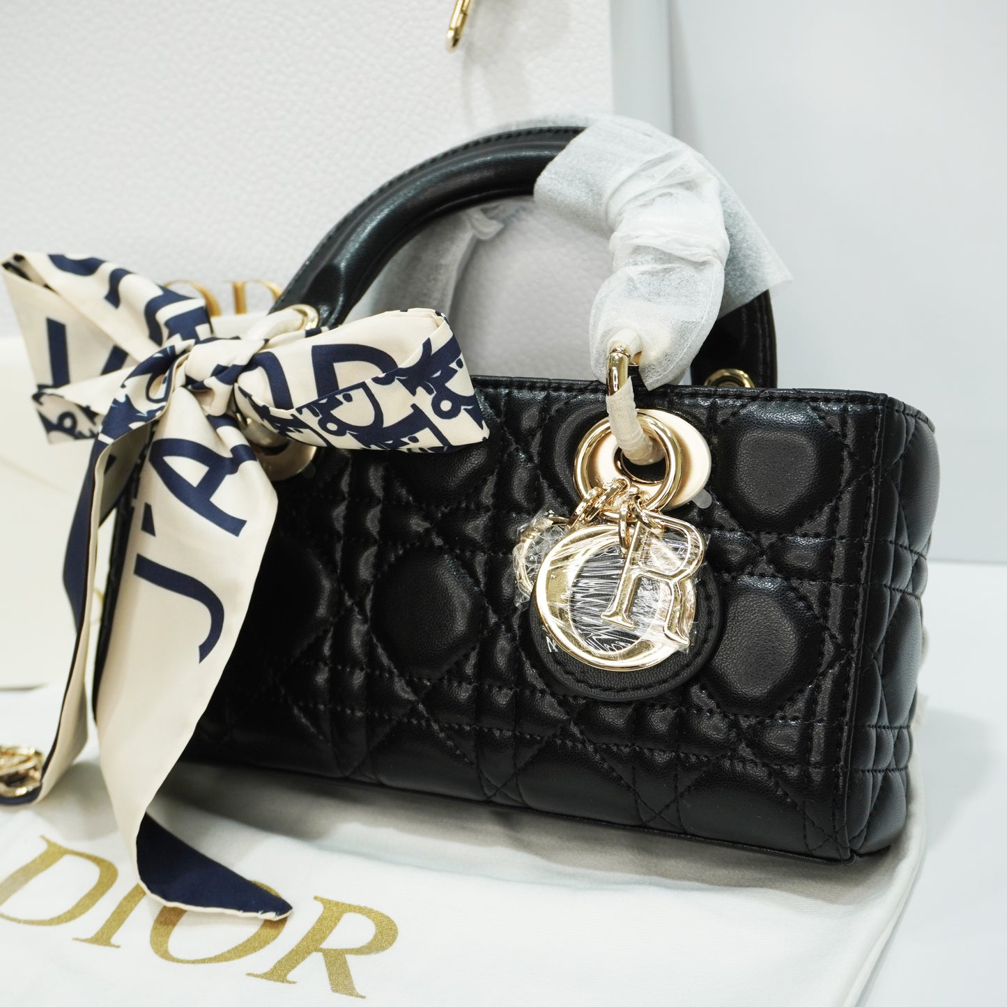 CD007 - Sling/Shoulder - Black