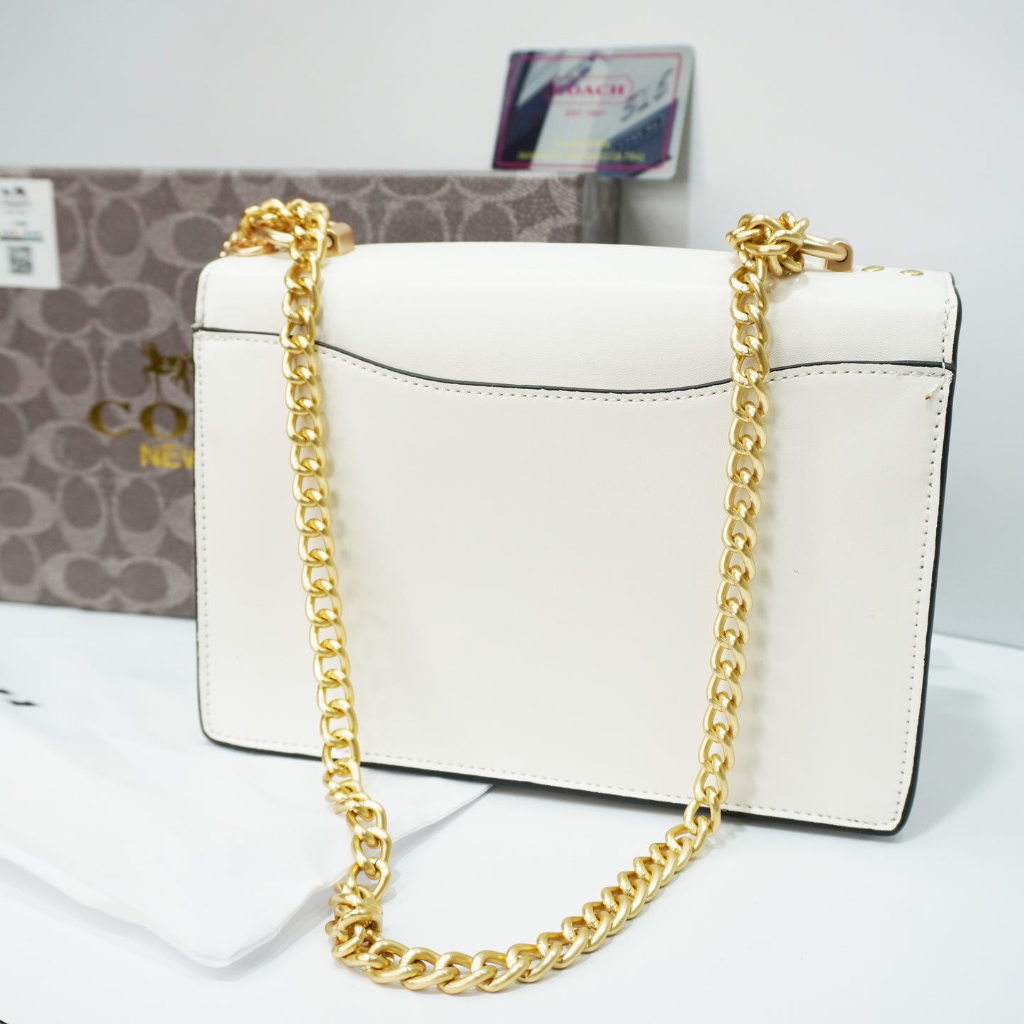 CH015 - Sling/ Shoulder - White floral