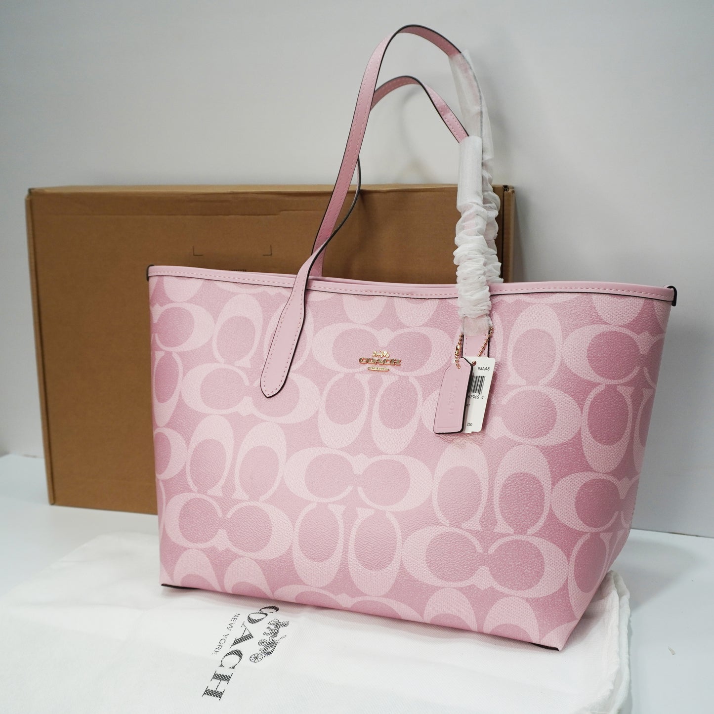 CH565 - Tote - Pink Signature Print Limited Edition