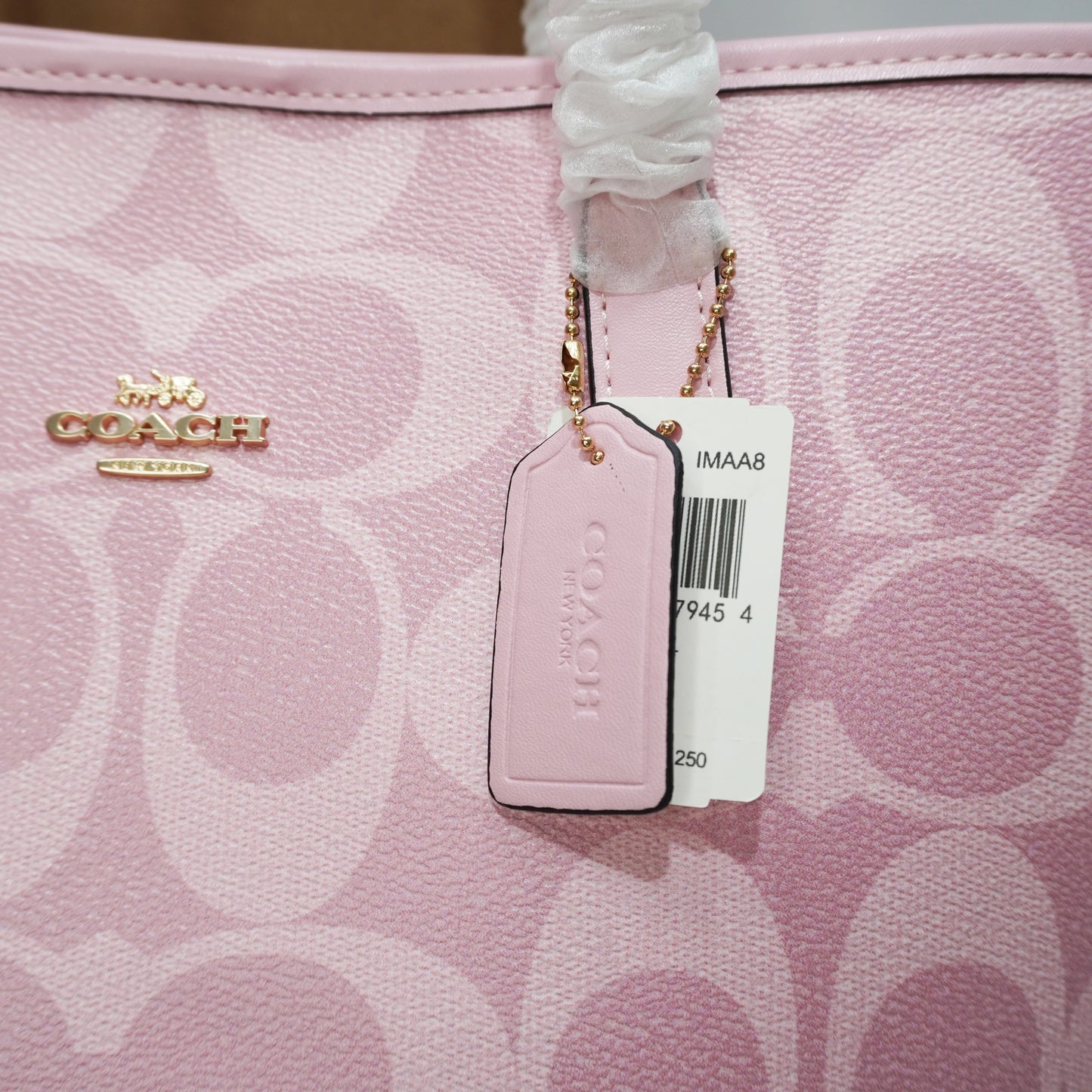 CH565 - Tote - Pink Signature Print Limited Edition