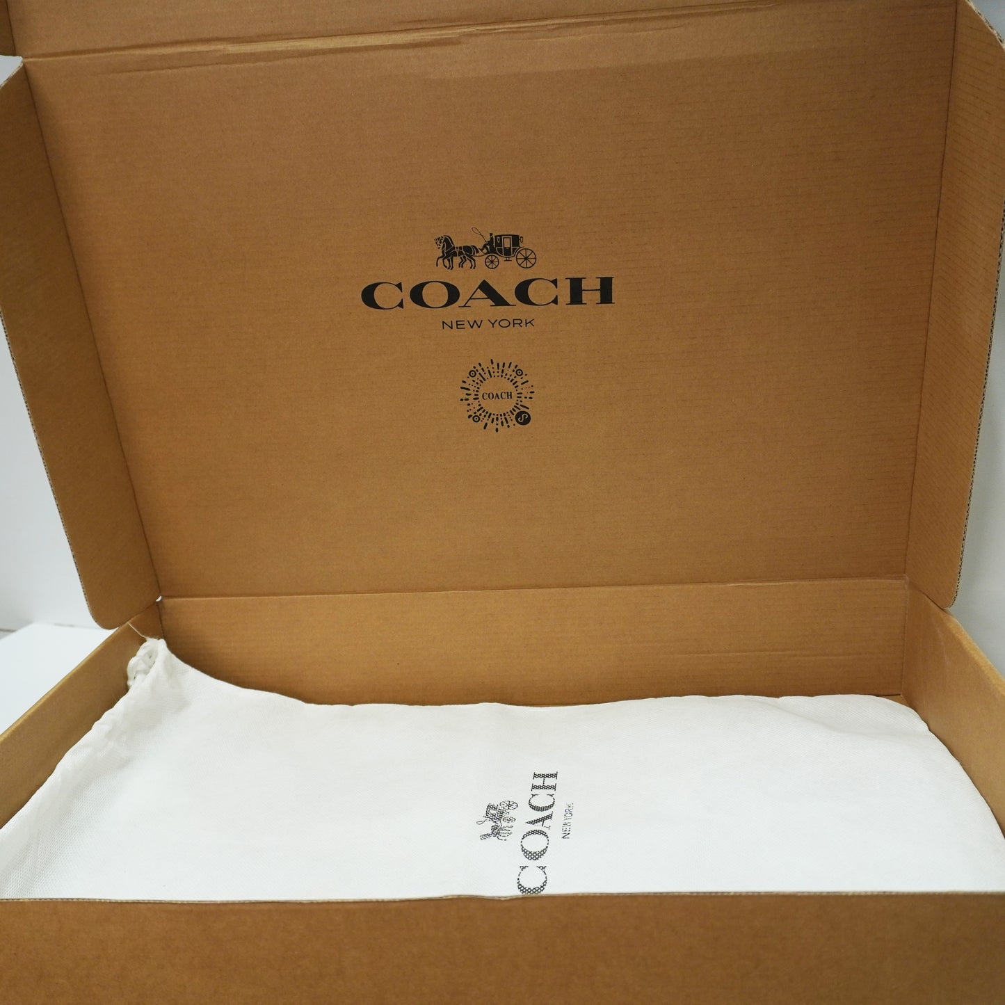CH565 - Tote - Pink Signature Print Limited Edition