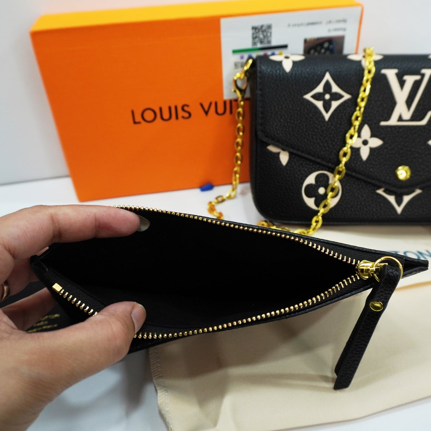 LV222 - Sling - Black Monogram 3 in 1