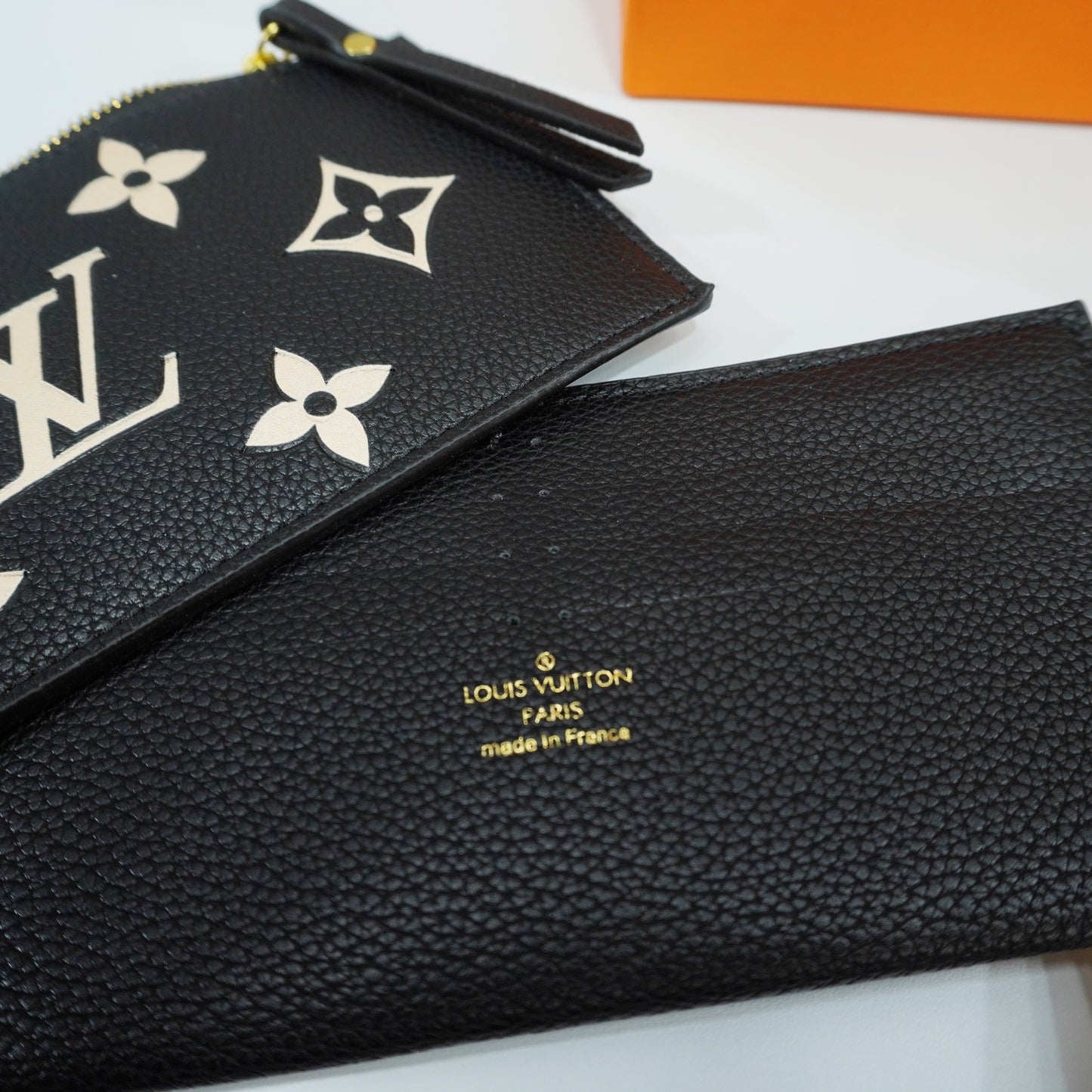 LV222 - Sling - Black Monogram 3 in 1