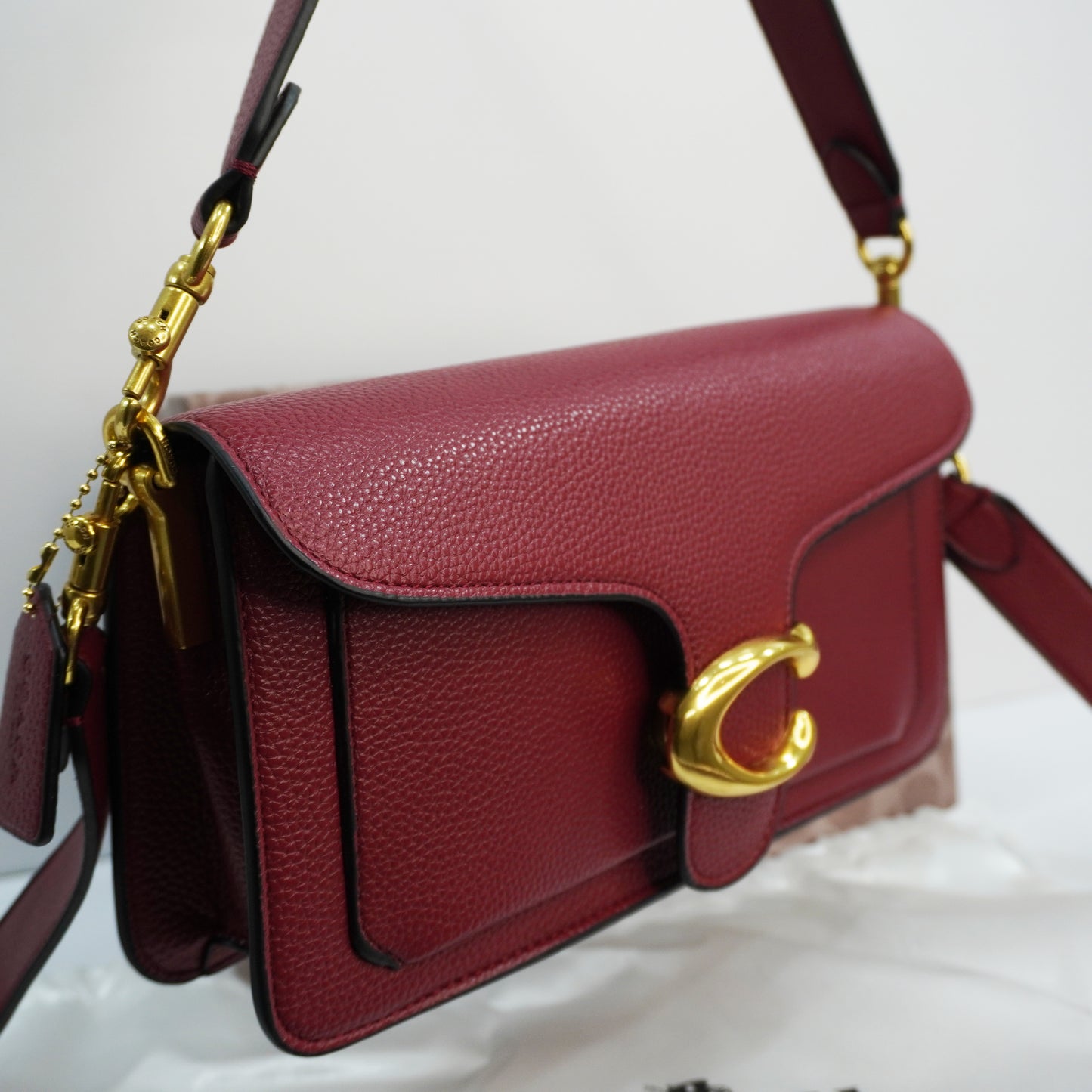 CH C Label (26) - Shoulder/Sling - Maroon - With White Box