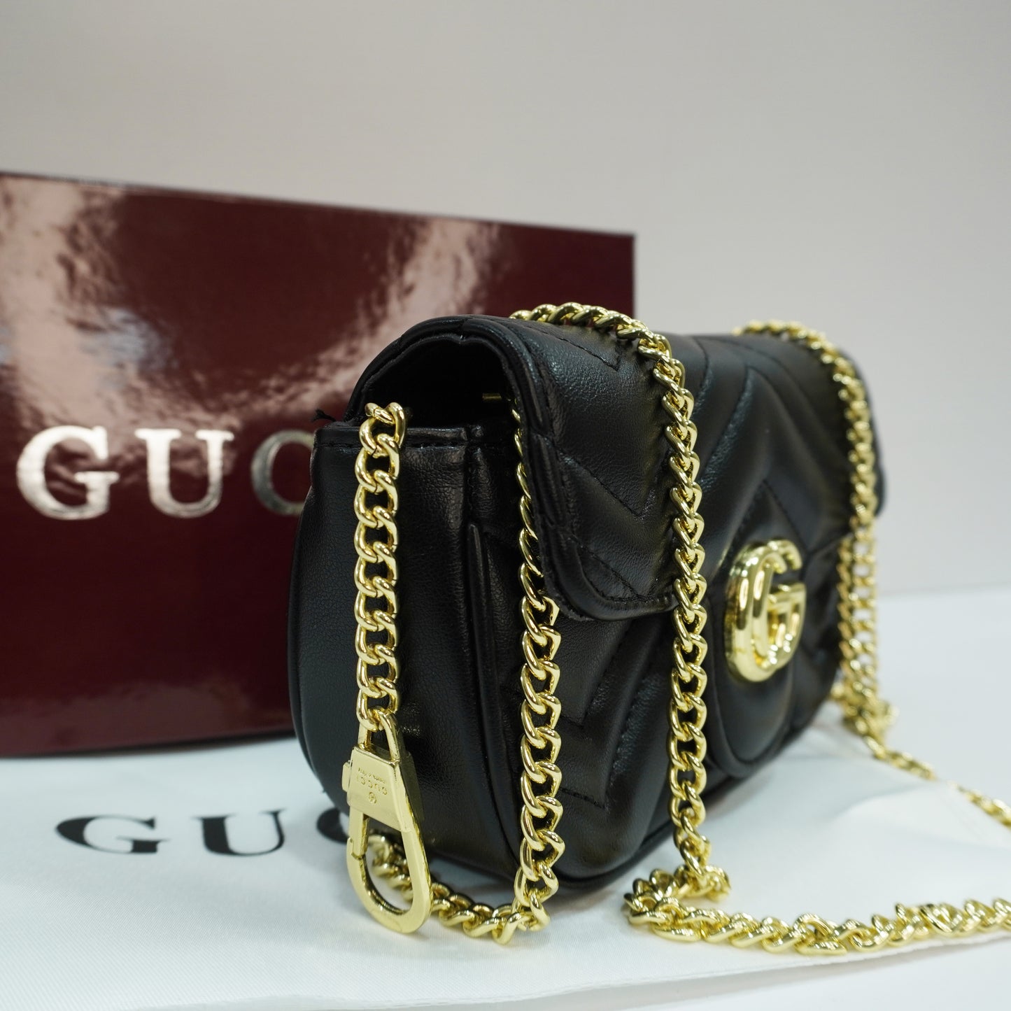 GG505 - Mini Sling - Black