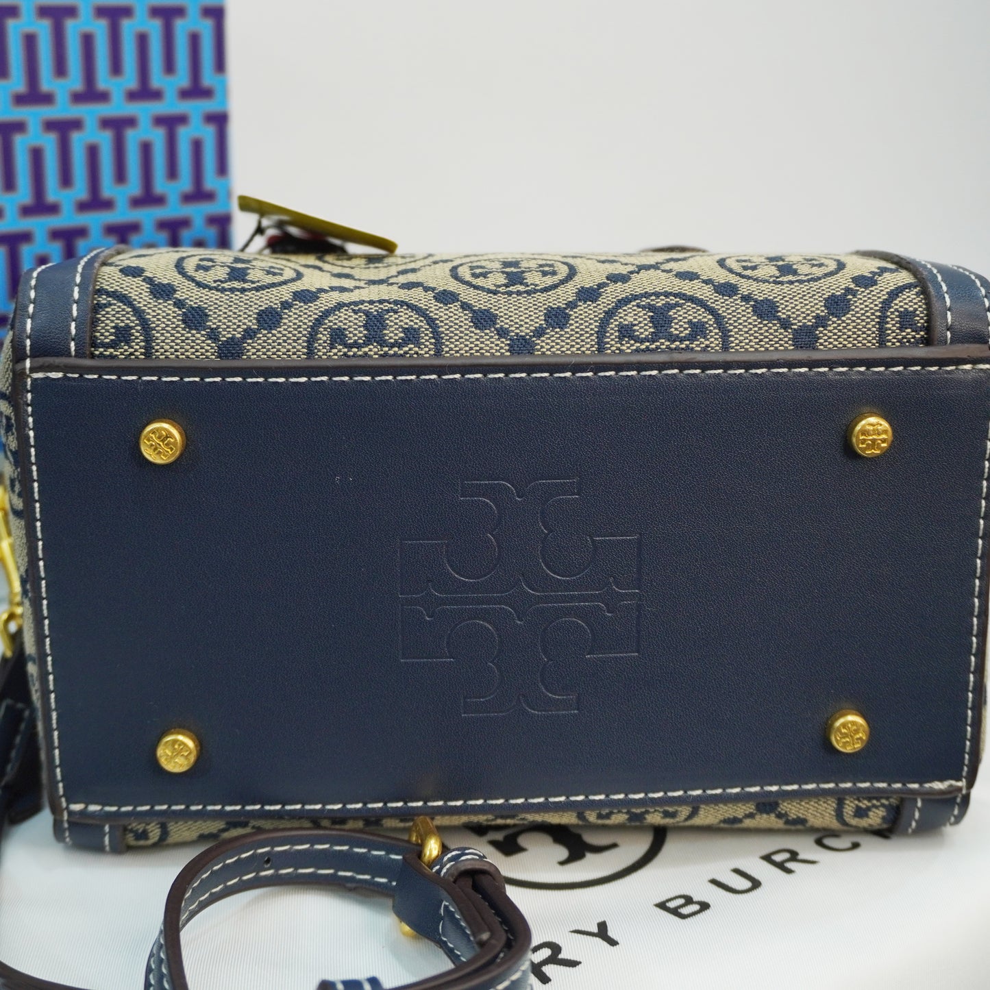 TB117 - Duffle Style Sling - Dark Blue