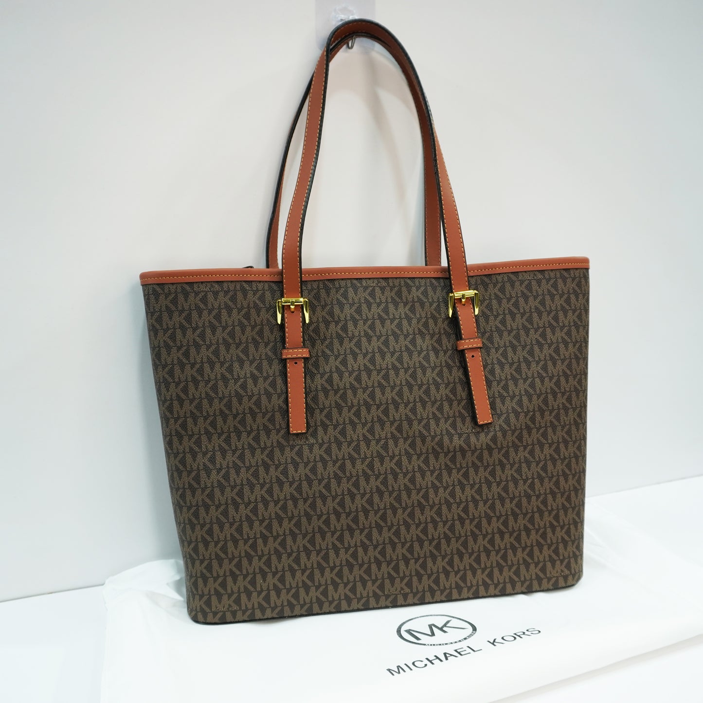 MK565 - Tote - Coffee Brown
