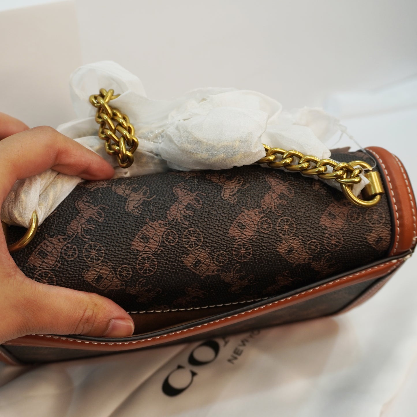CH900 - Sling/ Shoulder - Black Signature Print