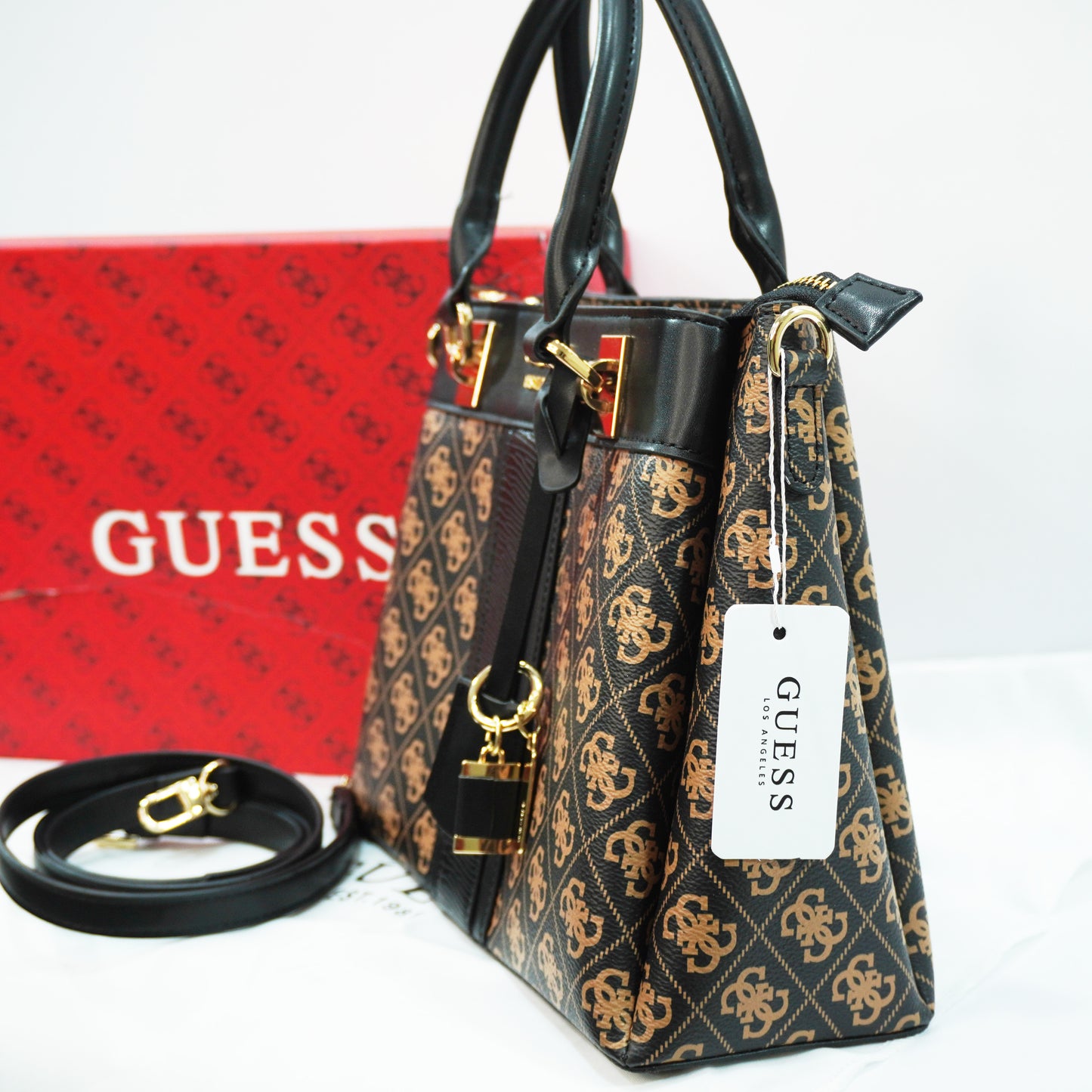 Ges225 - Medium Tote - Signature Print