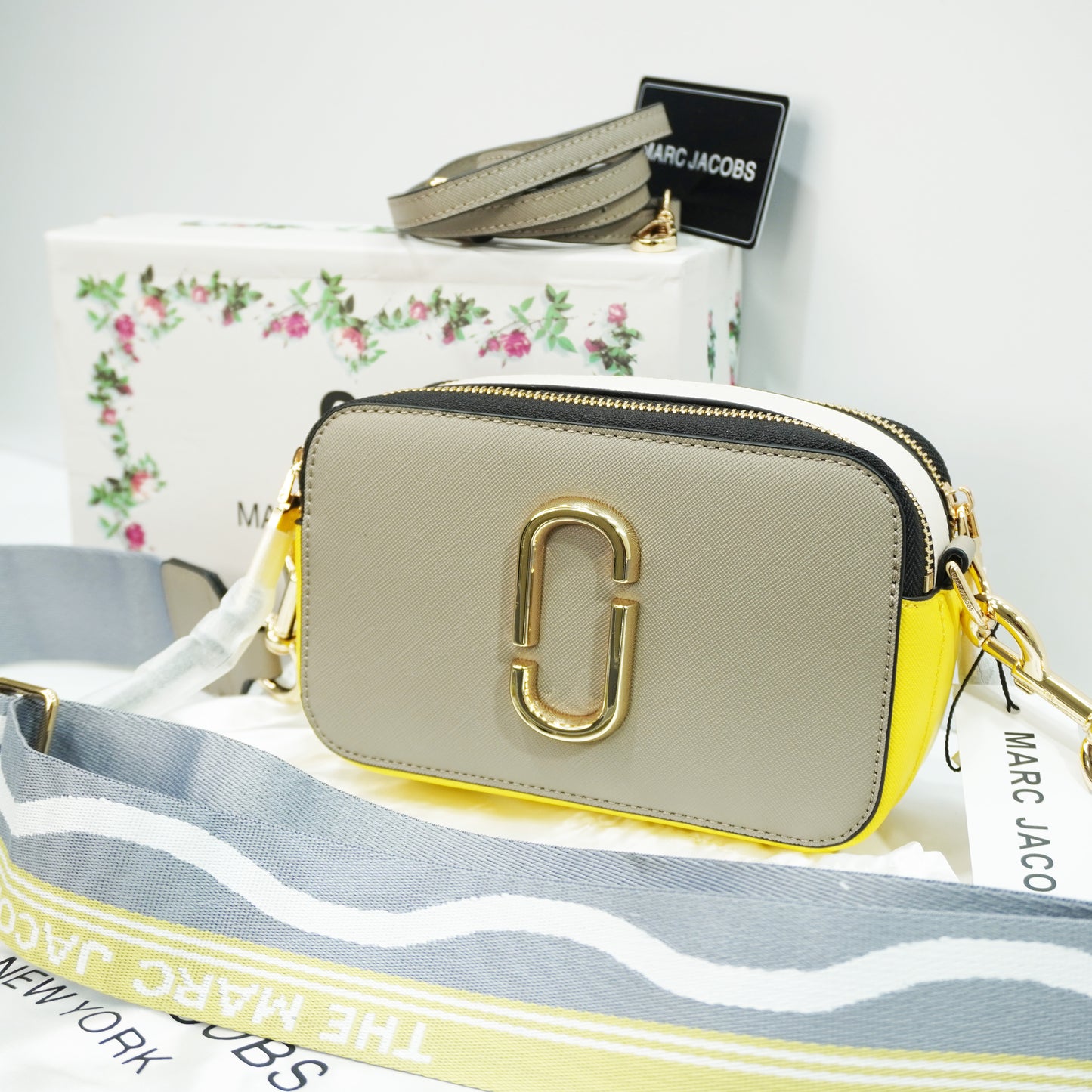MJ232 - Sling/Crossbody - Taupe Grey