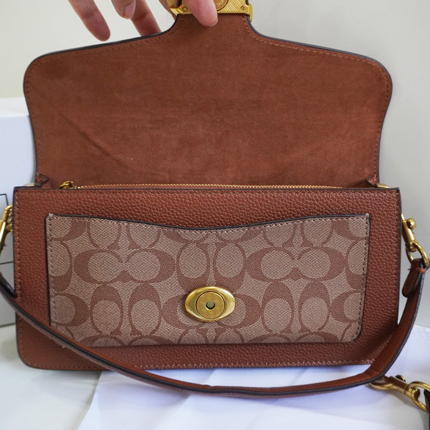 CH C Label (26) - Shoulder/Sling - Tan Brown