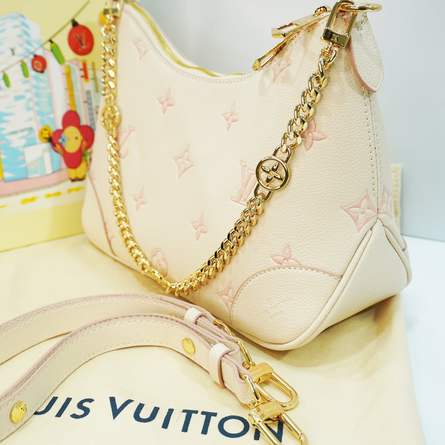 LV607 - Shoulder - Cream Powder Pink