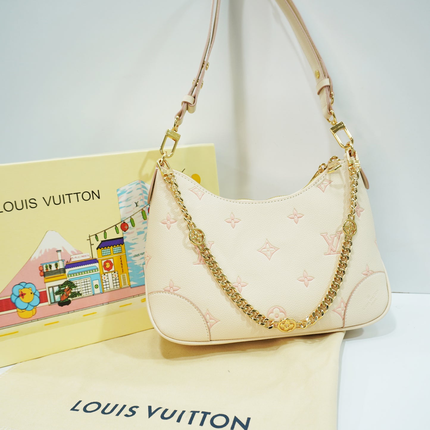 LV607 - Shoulder - Cream Powder Pink