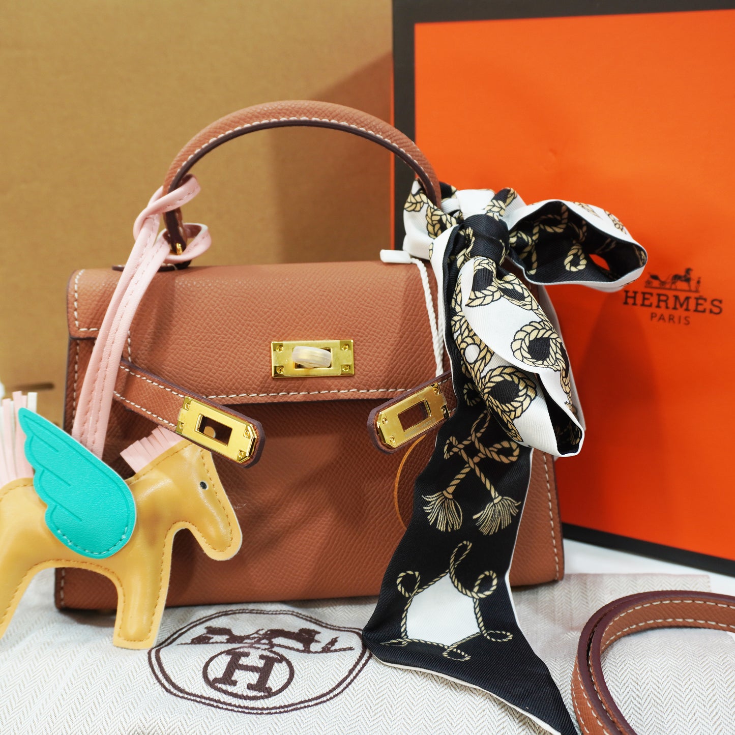 HM311 - KLY Mini Sling - Tan Ultra Premium Double box