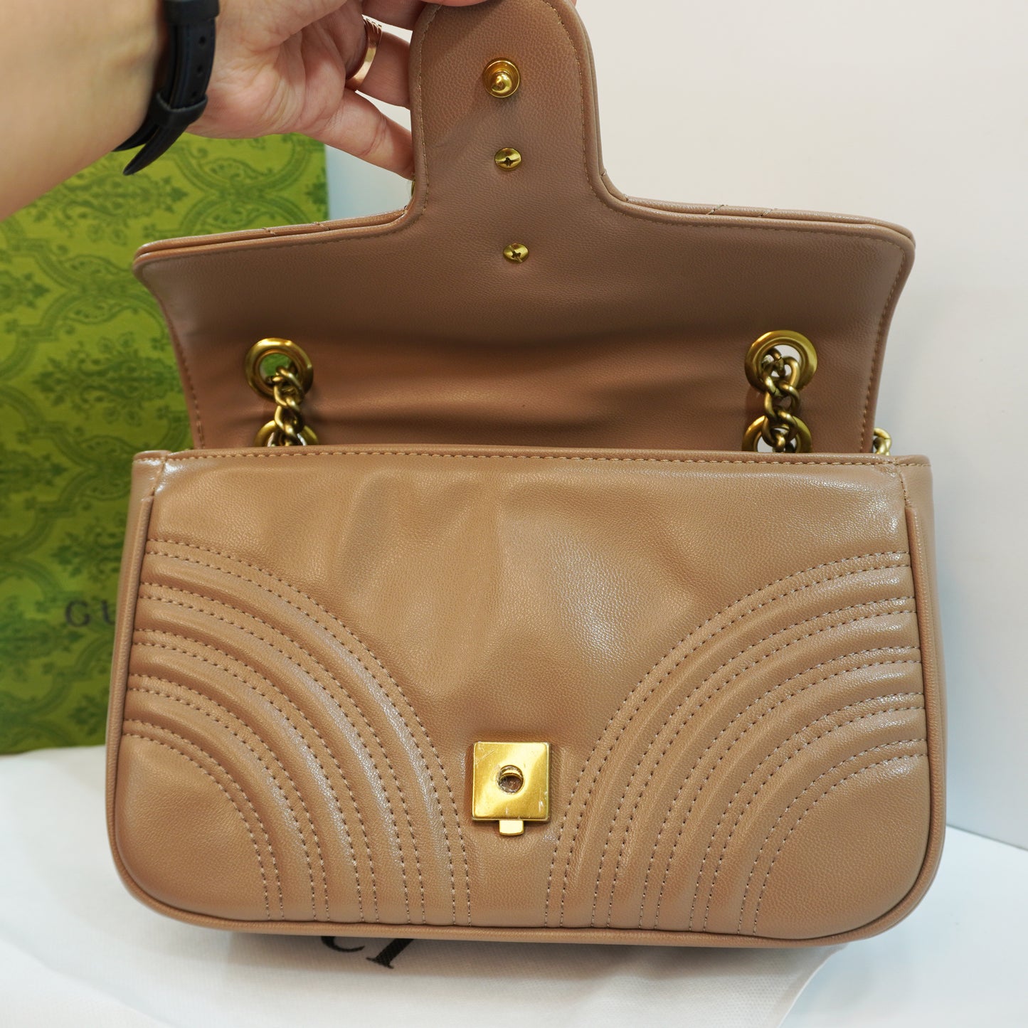 GG678 - Sling/Shoulder - Beige