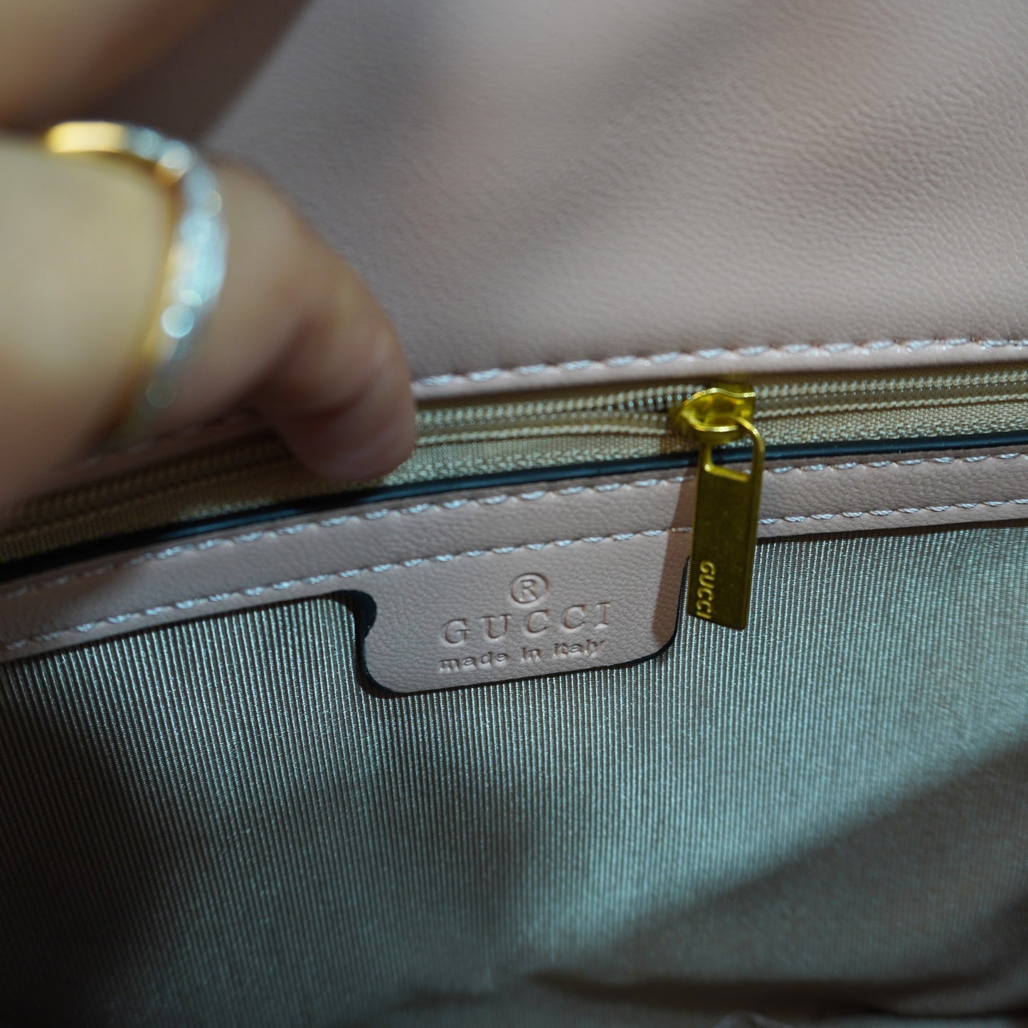 GG678 - Sling/Shoulder - Baby Pink