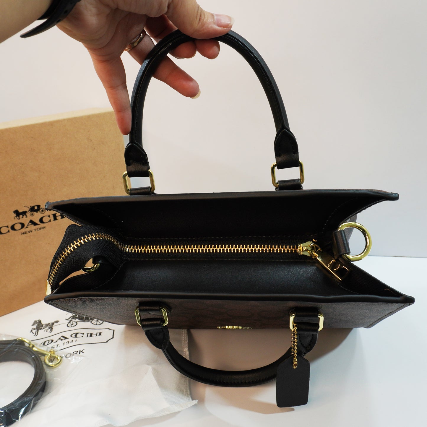 CH789 - Satchel/Sling - Coffee