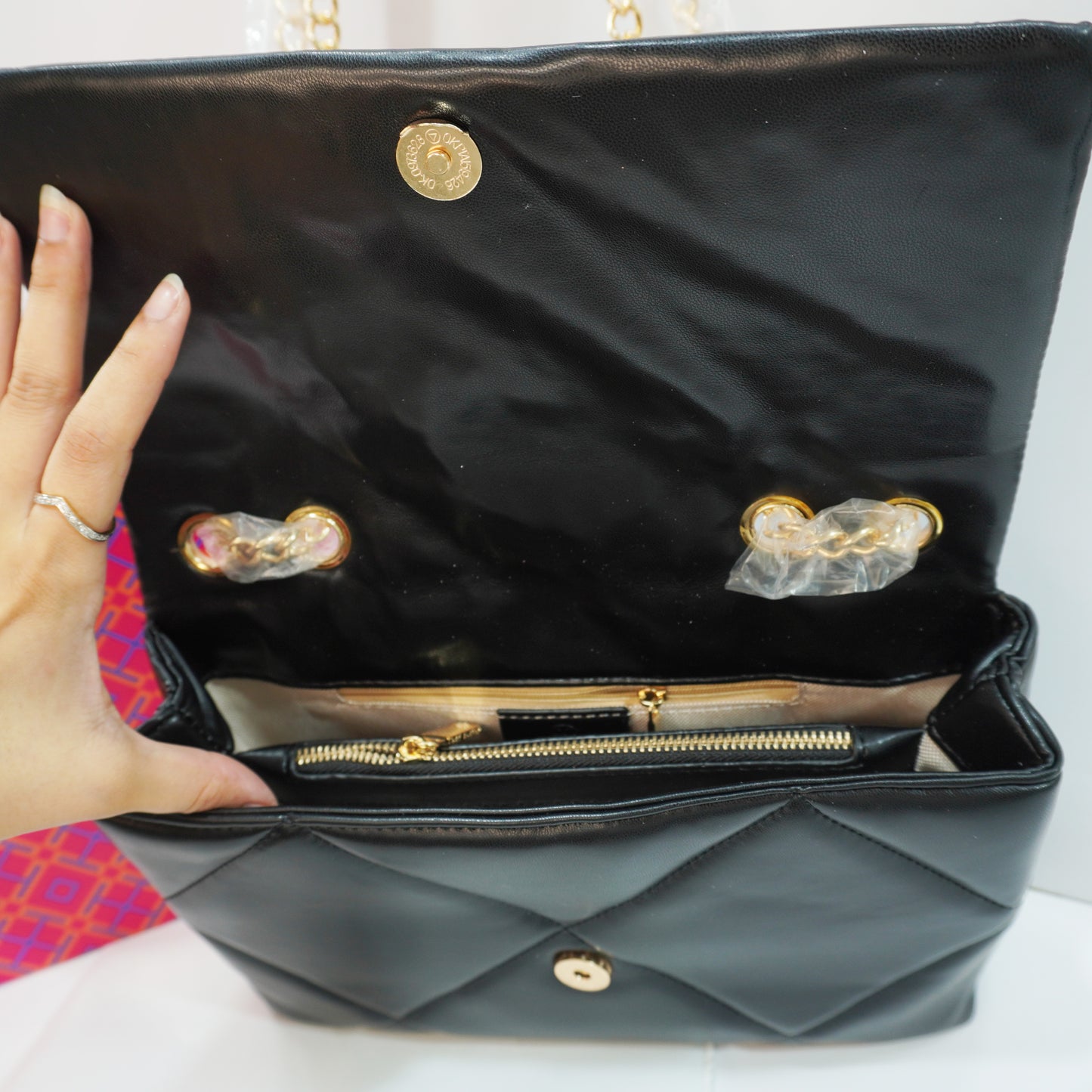 TB909 - Sling/Shoulder - Black