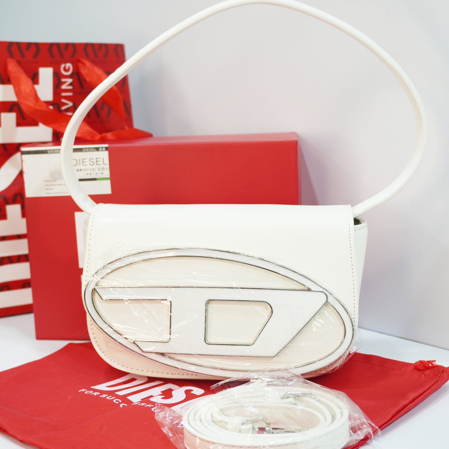 DESL111 - Shoulder/Sling - White