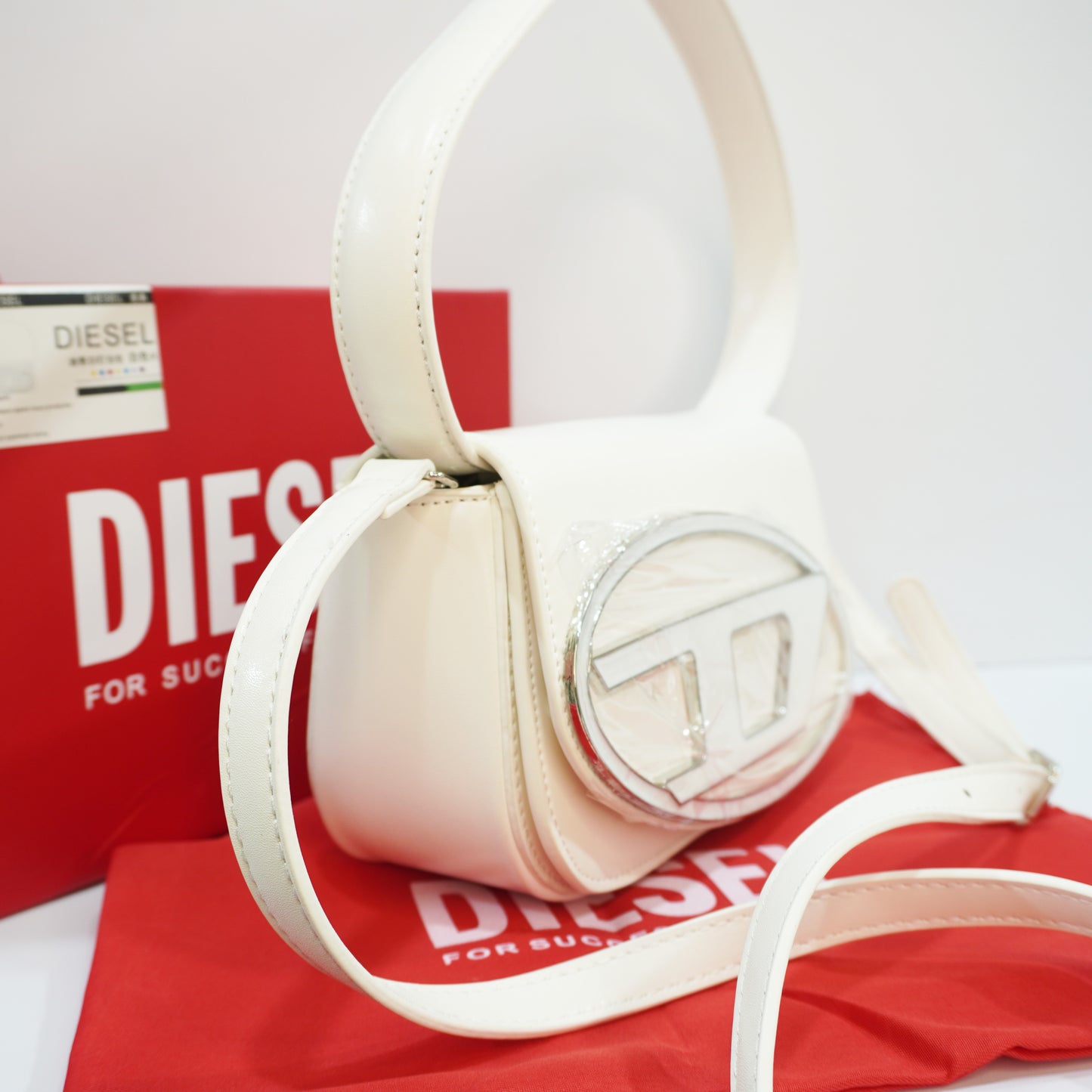 DESL111 - Shoulder/Sling - White