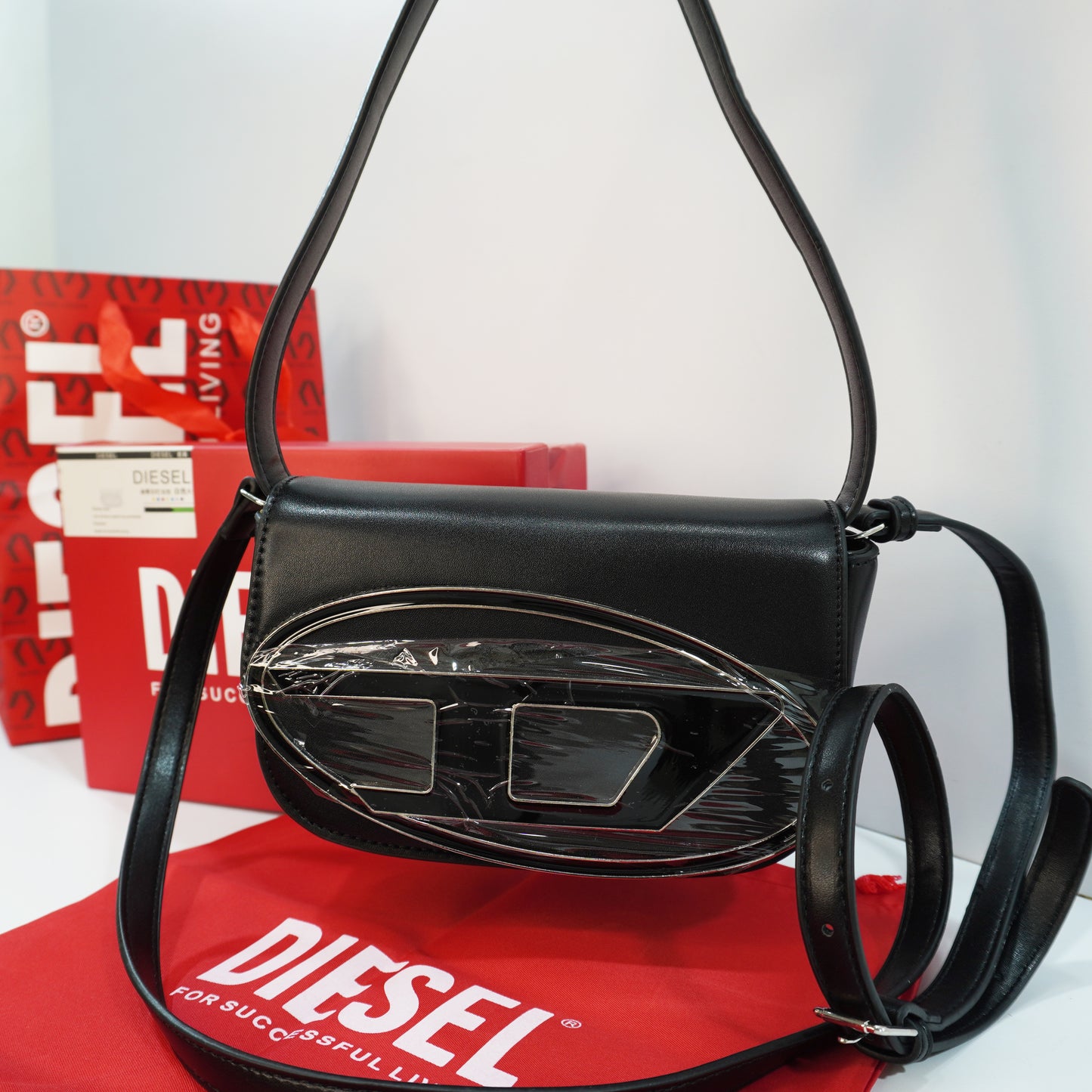DESL111 - Shoulder/Sling - Black