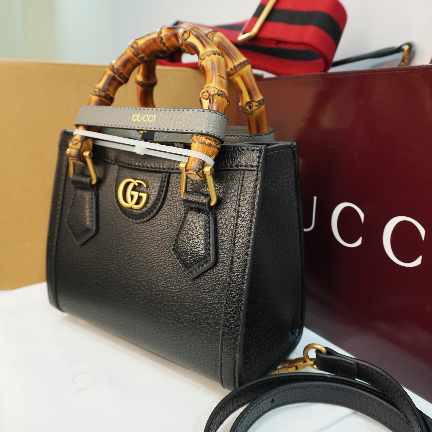 GG789 - Sling/Satchel - Black Ultra Premium