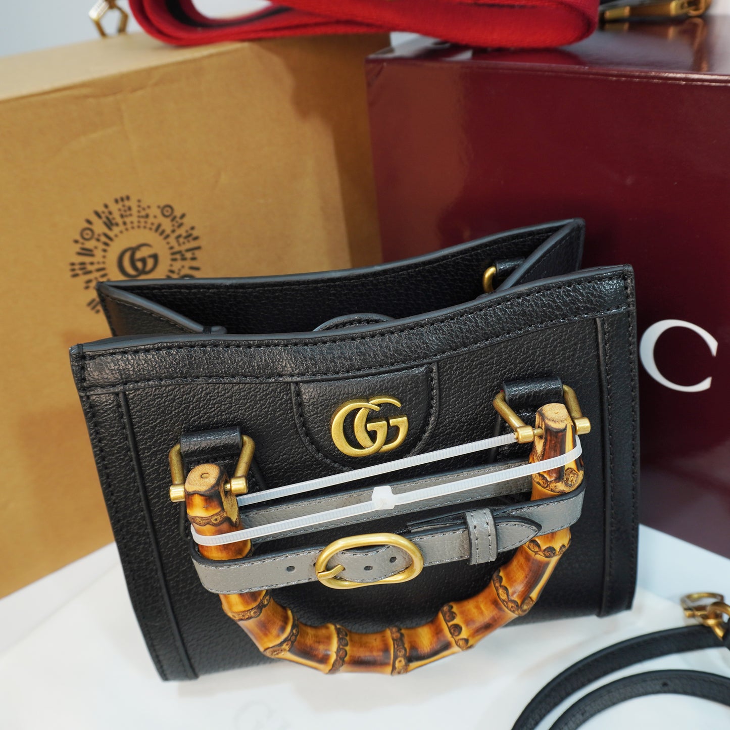 GG789 - Sling/Satchel - Black Ultra Premium